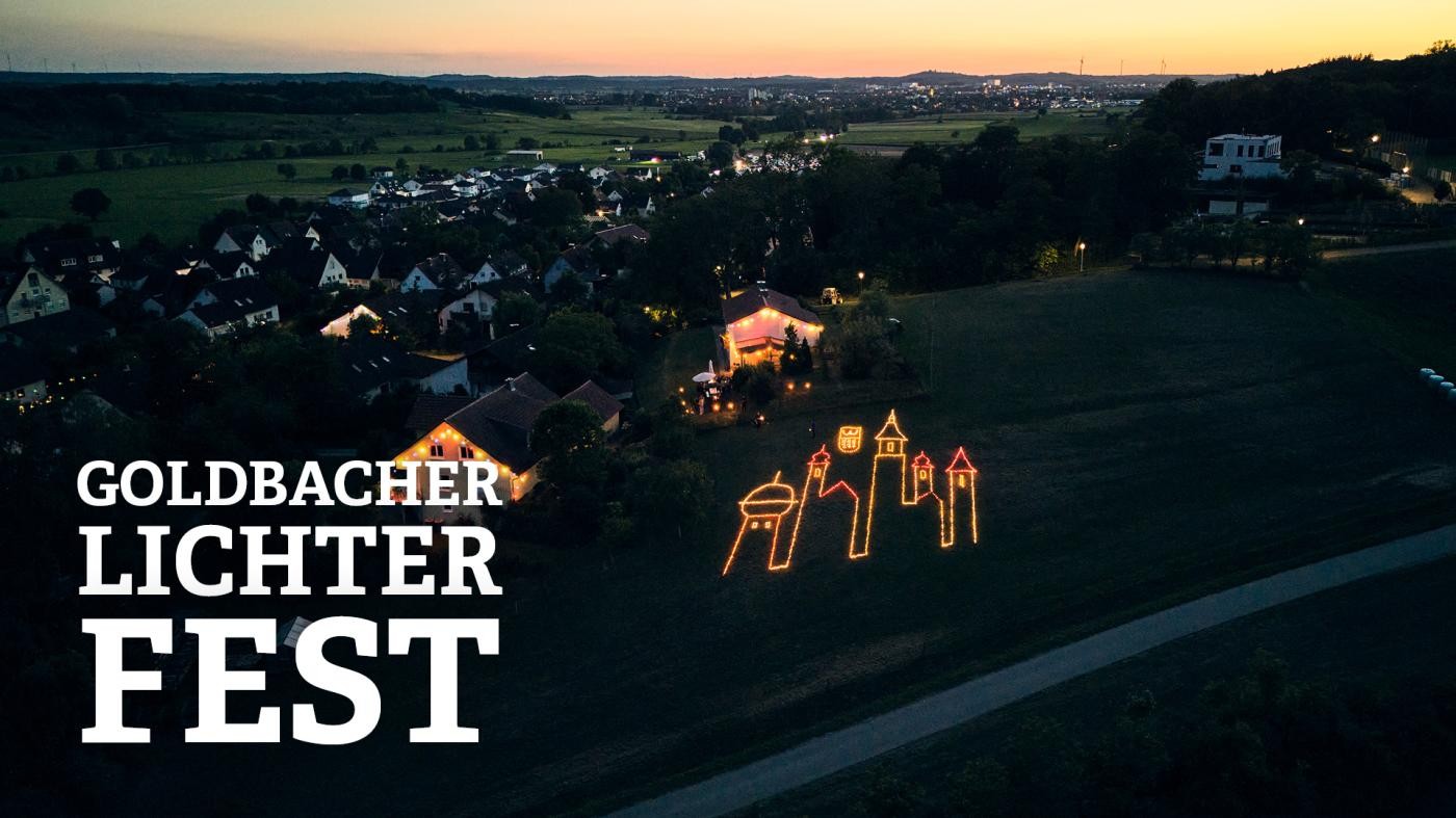 Frau blickt auf die Trutenbachaue