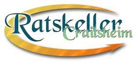 Geschwungener orangefarbener Pfeil mit der Schrift im Vordergrund: Ratskeller Crailsheim